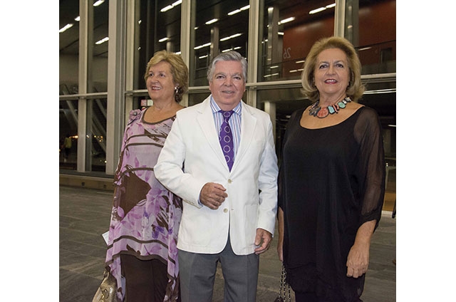 Concierto “Los del Río entre amigos” en Fibes, por su 50 aniversario