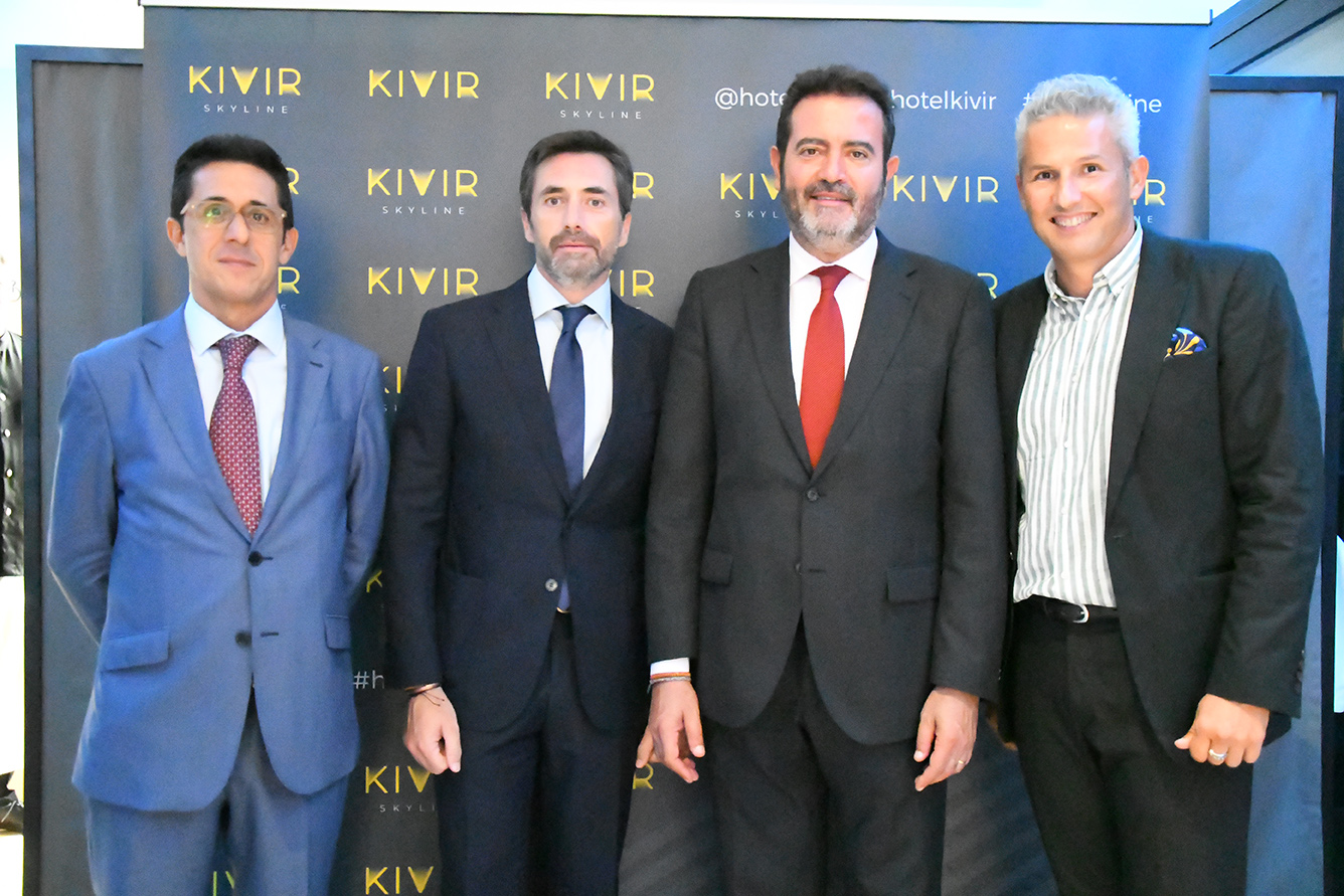Inauguración del hotel Kivir