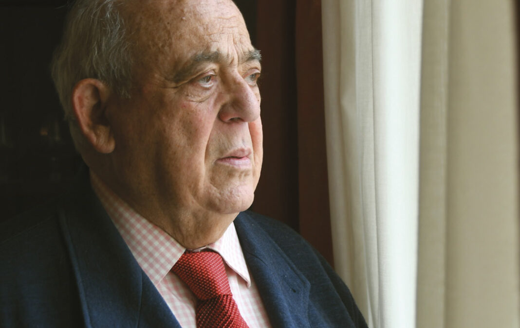 Miguel Sánchez Montes de Oca Economista, abogado, psicólogo y americanista “España rehúye abiertamente de su gloria americana”