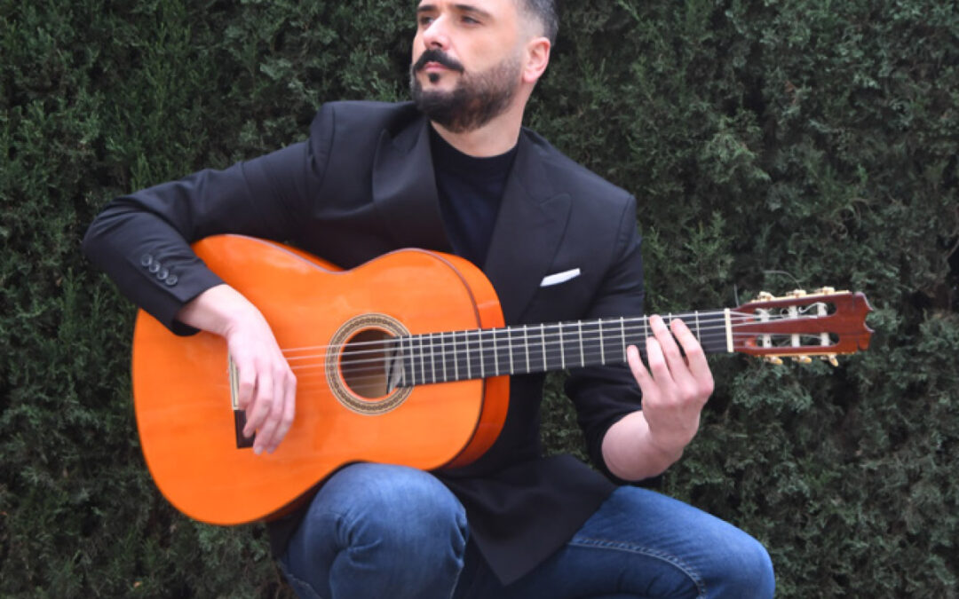RIKI RIVERA. La voz de Cádiz que pone música al nuevo cine español