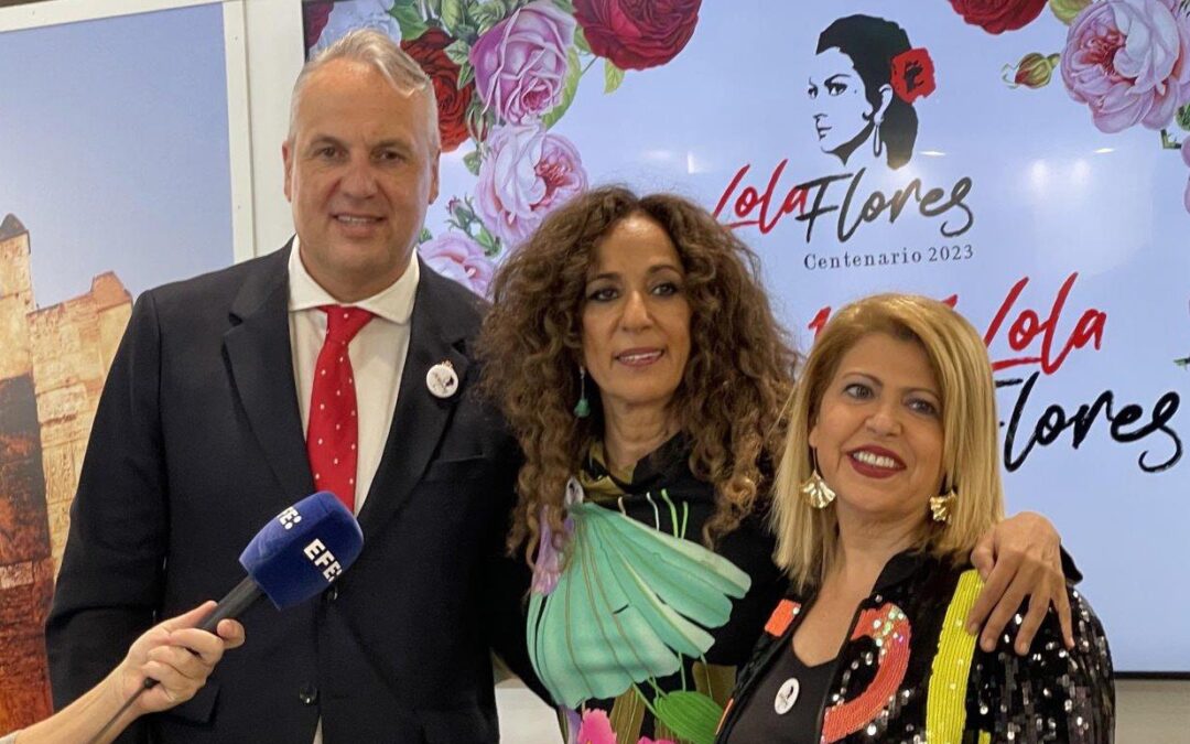 MARINA BERNAL PRESENTÓ EN JEREZ LA NUEVA EDICIÓN DE SU LIBRO LOLA EL BRILLO DE SUS OJOS EN HOMENAJE AL CENTENARIO DE LOLA FLORES