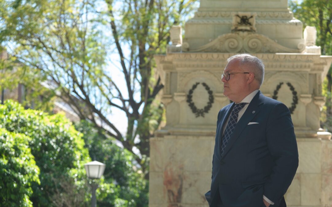 FERMÍN VÁZQUEZ, hermano mayor del Santo Entierro: “Lo complicado fue la elección de los pasos”