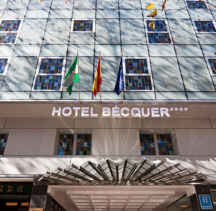 HOTEL BÉCQUER CUMPLE 50 AÑOS