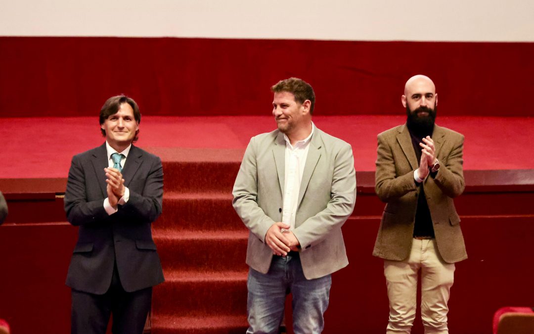 ESTRENO DE “COLORES VIVOS”