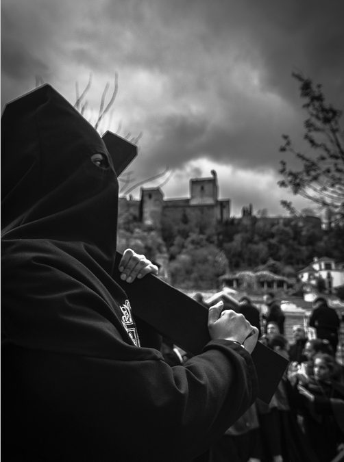 UNA MIRADA A ANDALUCÍA RECORRIENDO SU SEMANA SANTA