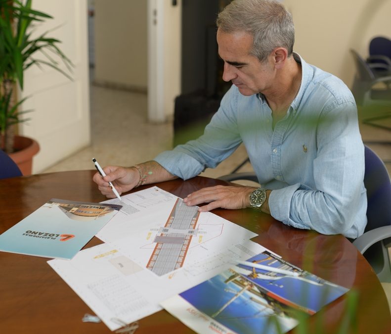 GRÚAS LOZANO, UNA HISTORIA DE ELEVACIÓN, INNOVACIÓN Y COMPROMISO