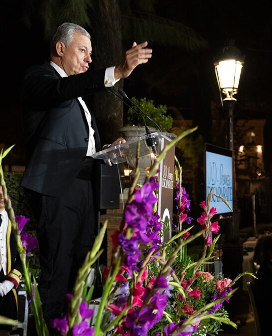 DISCURSO DE EL ALCALDE DE SEVILLA JOSÉ LUIS SANZ EN LOS XIX PREMIOS EsCAPARATE