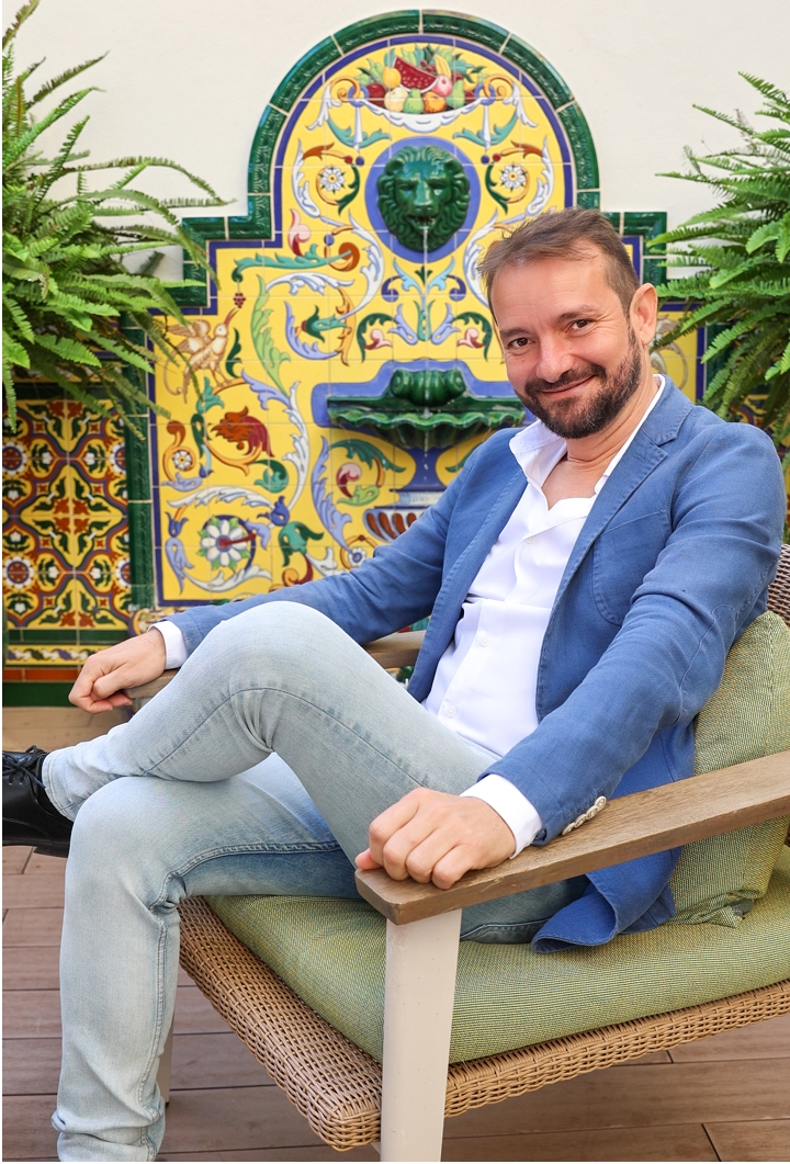 Captura de pantalla_10-11-2025_19341_