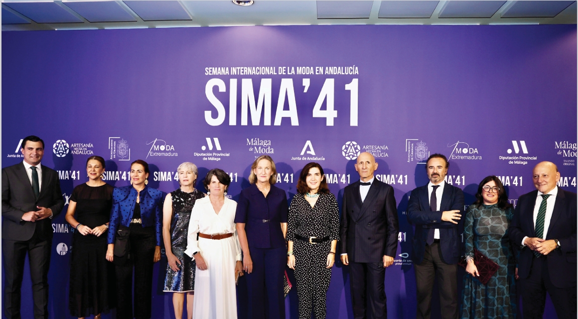 Captura de pantalla_11-11-2025_132338_