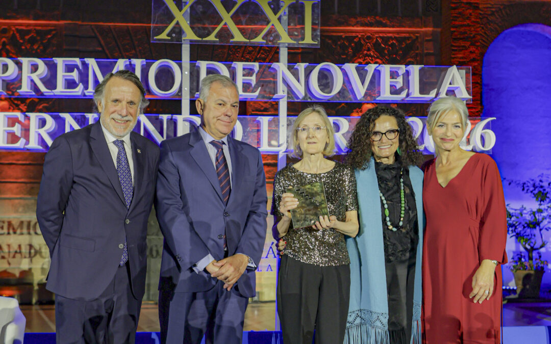 PREMIO DE NOVELA FERNANDO LARA 